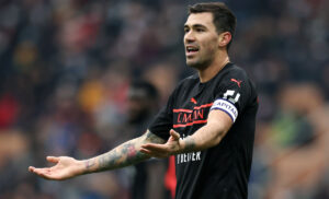 Romagnoli Lazio, il Newcastle e l’Aston Villa sul difensore: la situazione