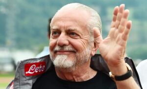 De Laurentiis fa mea culpa: «Se il Napoli è in ritardo la responsabilità è solo mia»