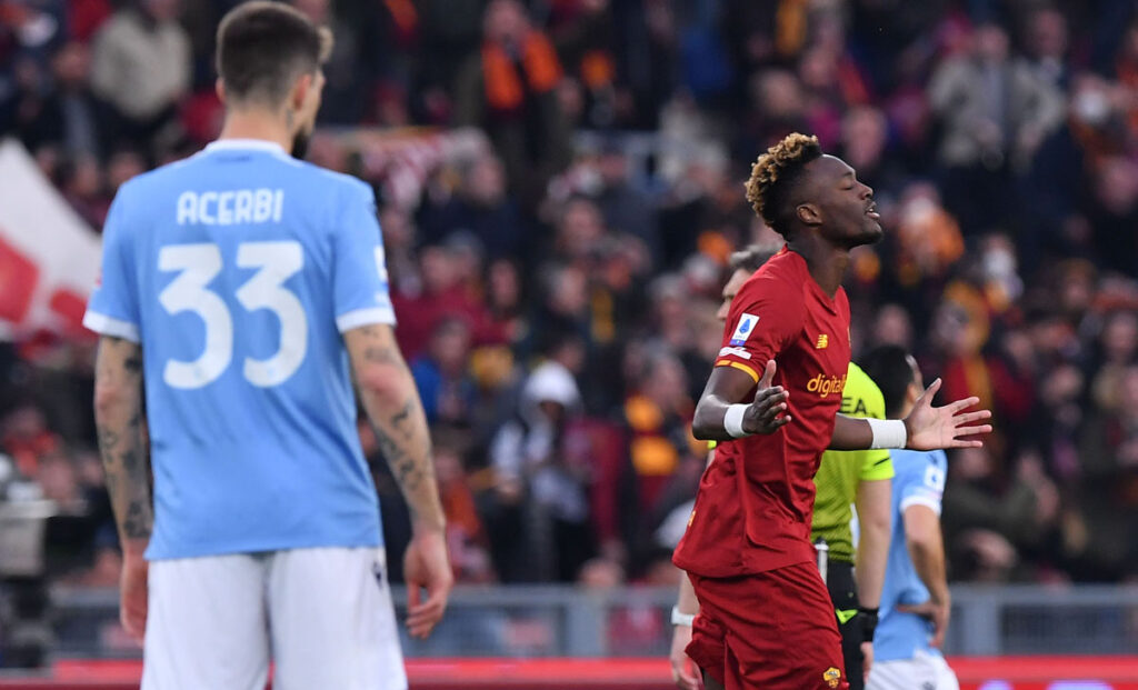 La Lazio e le difficoltà nei big match: il dato statistico non mente 1 Abrahm Lazio Roma