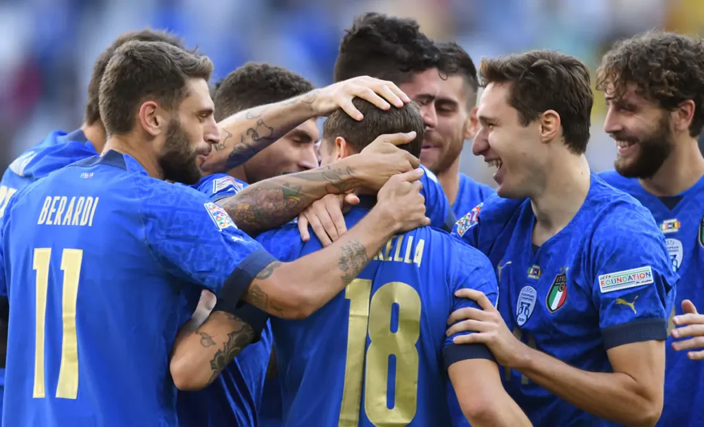 Italia, Luis Enrique: «Un peccato non sia al Mondiale, io l'avrei voluta» 1 Italia Barella