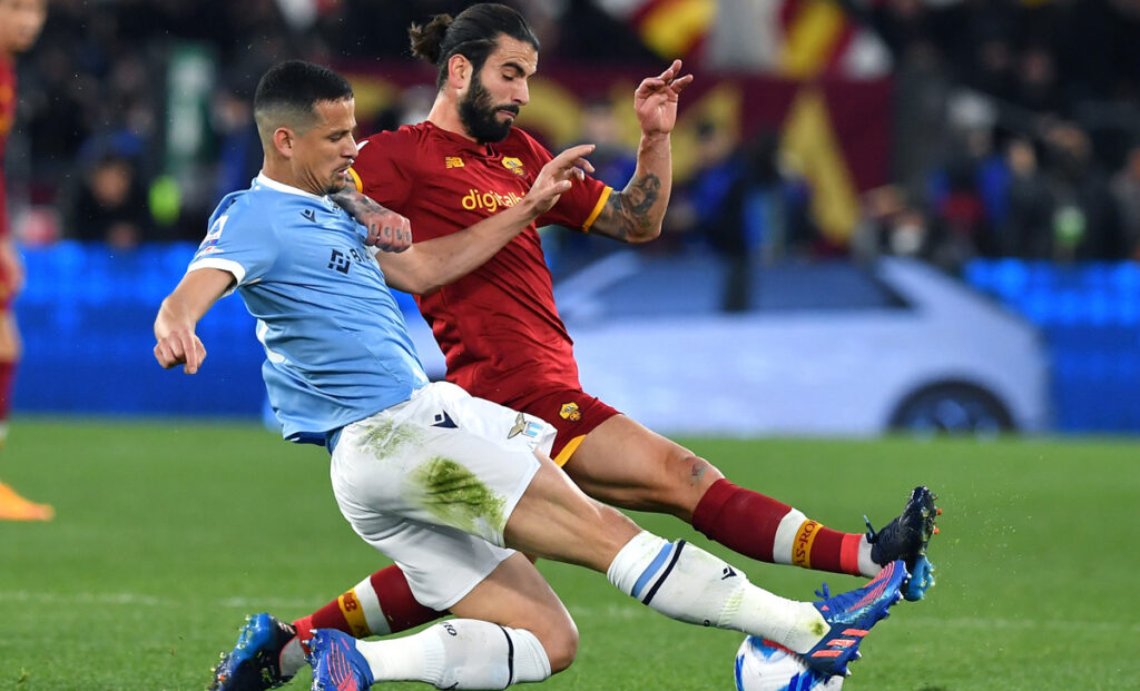 Luiz Felipe esulta per la vittoria contro la Roma: la reazione di Milinkovic - FOTO 1 Luiz Felipe Sergio Oliveira Roma Lazio
