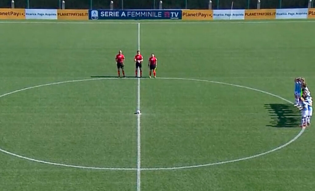 Lazio Women, minuto di silenzio prima della sfida con il Sassuolo - VIDEO 1 Minuto di silenzio Lazio Women Wilson