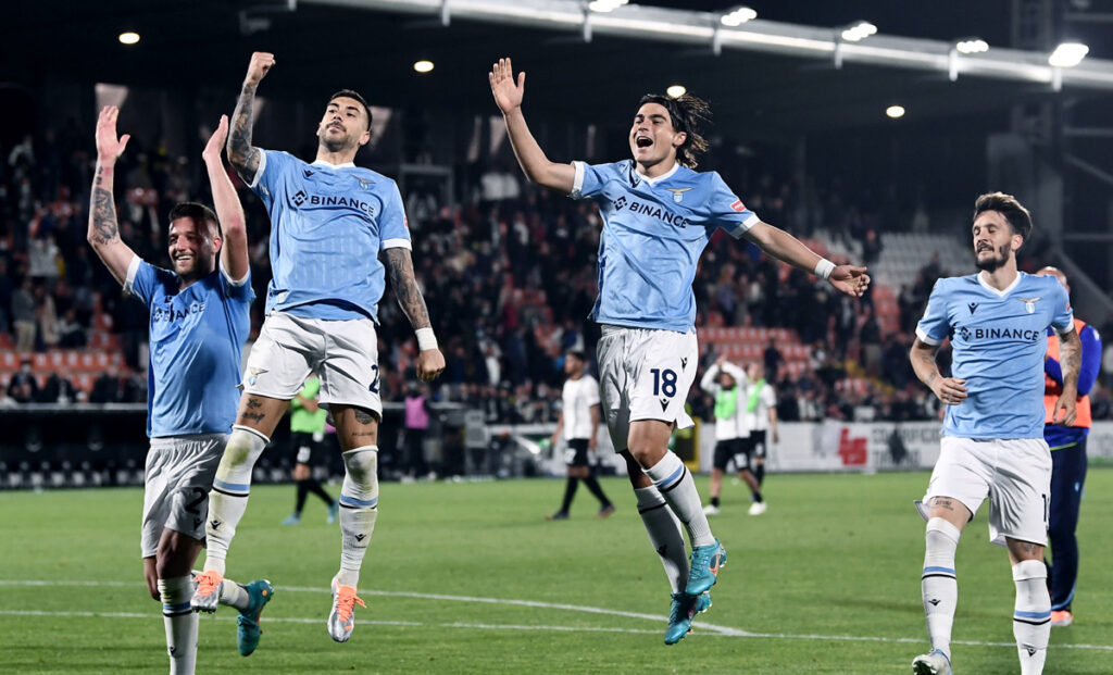 Corsa all'Europa, tutto nelle mani della Lazio: servono sei punti 1 Esultanza Lazio