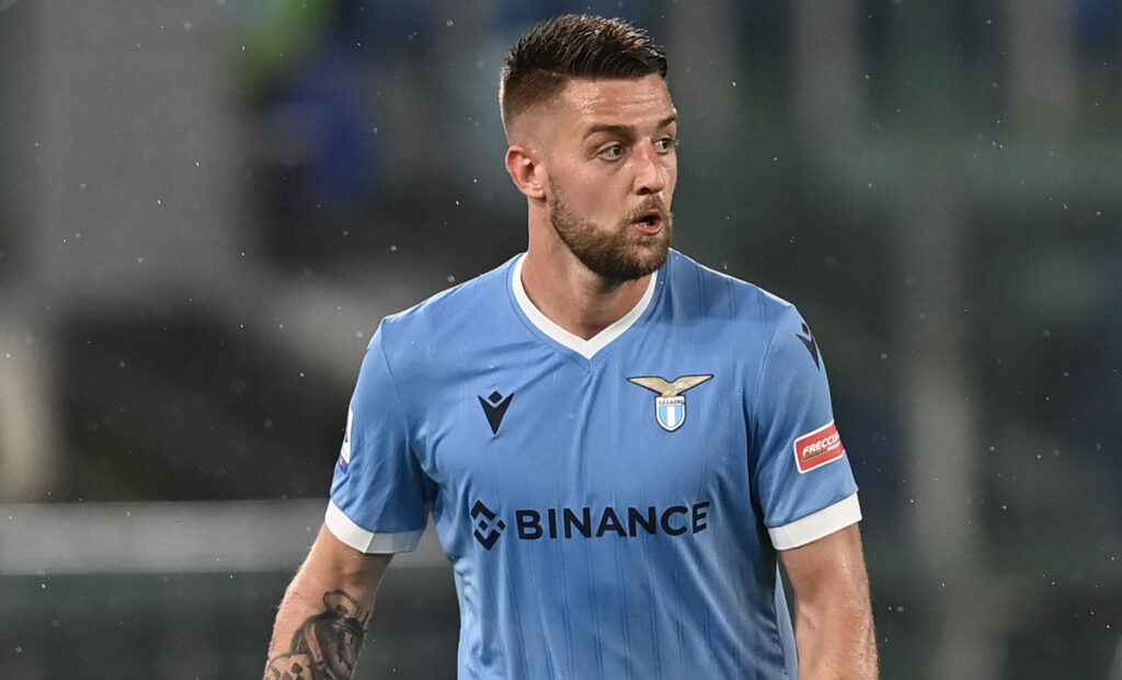 Milinkovic e il saluto a Strakosha, Leiva e Luiz Felipe - FOTO 1 Milinkovic Savic 3