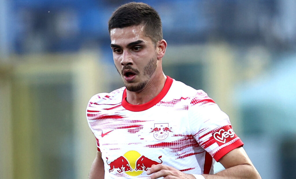 Andre Silva sbotta: «52 partite stagionali. Siamo al limite!» 1 Andre Silva