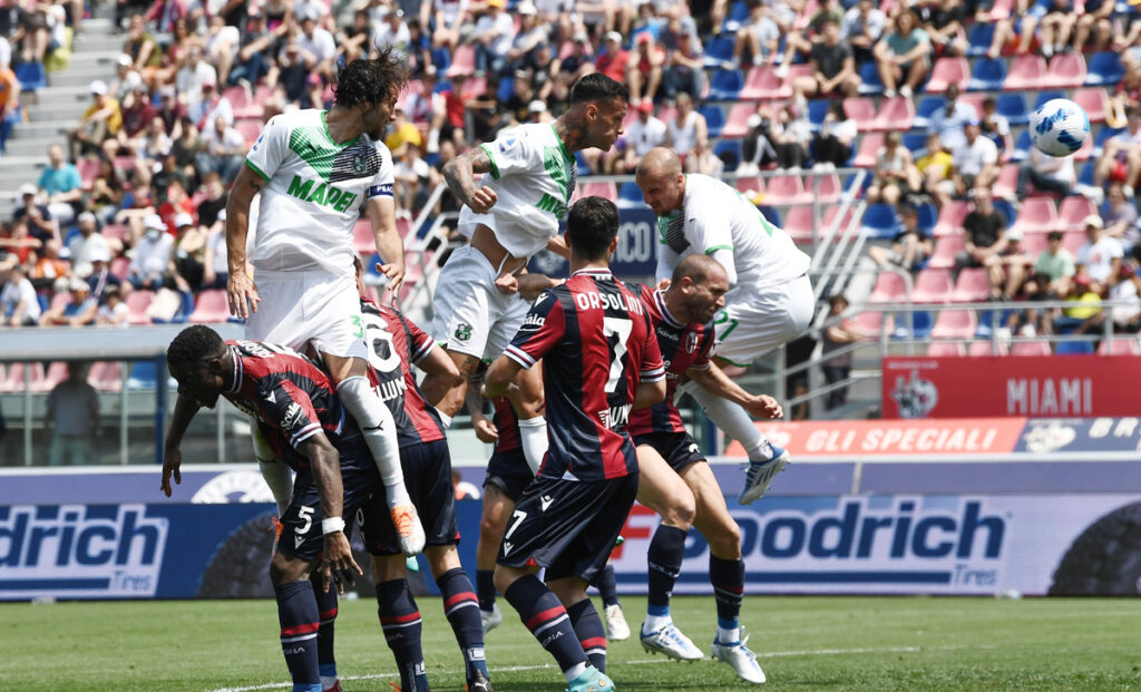 Bologna Sassuolo: Scamacca e Berardi regalano il derby emiliano ai neroverdi 1 Gol Scamacca Bologna Sassuolo