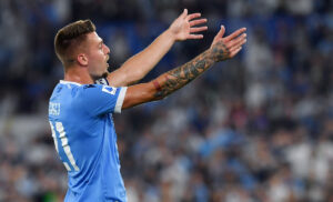 Manchester United su Milinkovic se saltasse De Jong: l’indiscrezione