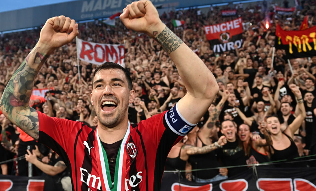 Romagnoli Lazio, il difensore aspetta i biancocelesti: la situazione 1 Romagnoli 4