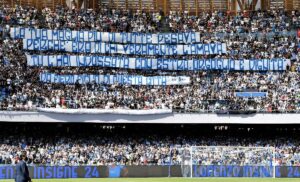 Napoli saluta Insigne: striscioni, lacrime e targhe per l’attaccante