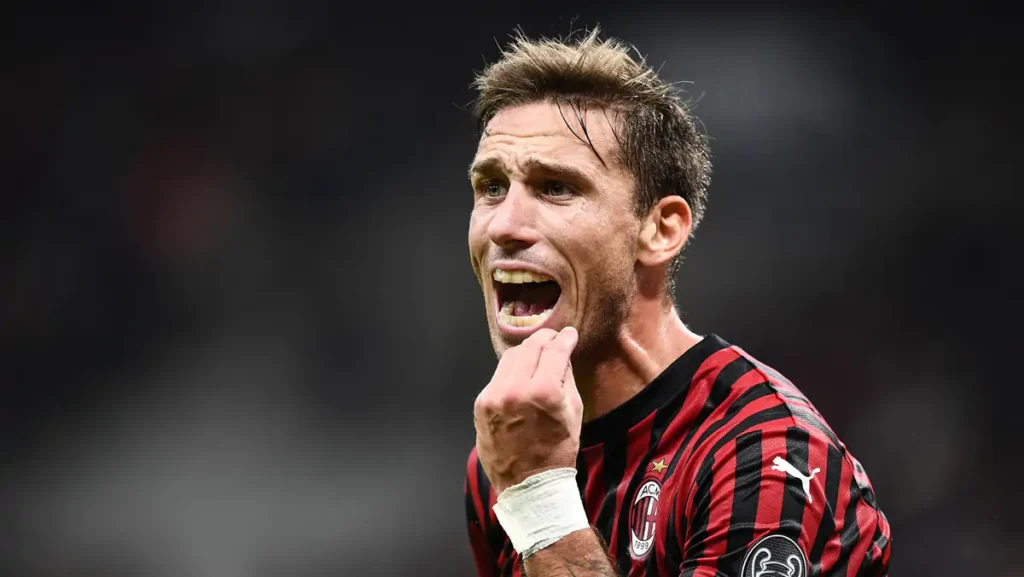 Ritiro Biglia, l'ex Lazio annuncia: «Decisione forzata. E per il futuro...» 1 Biglia
