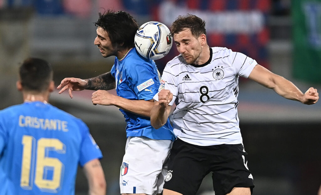 Goretzka sul Bayern: «Ci sta andando tutto storto, sembra un film horror senza fine» 1 Tonali Goretzka Italia Germania