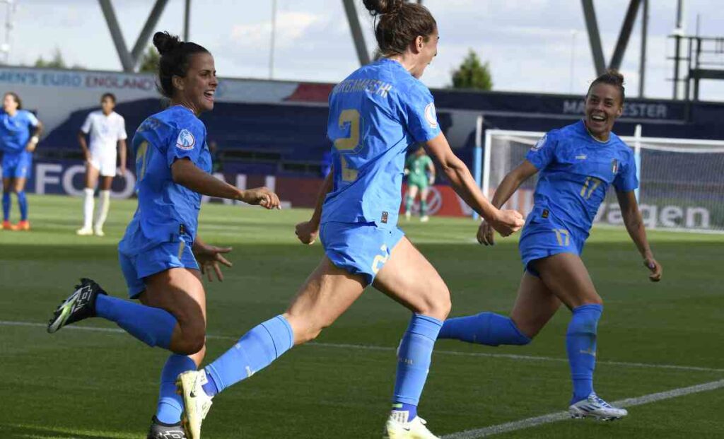 Italia femminile, Mantovani: «Ragazze dispiaciute per la piega dell'Europeo, ma...» 1 Italia femminile