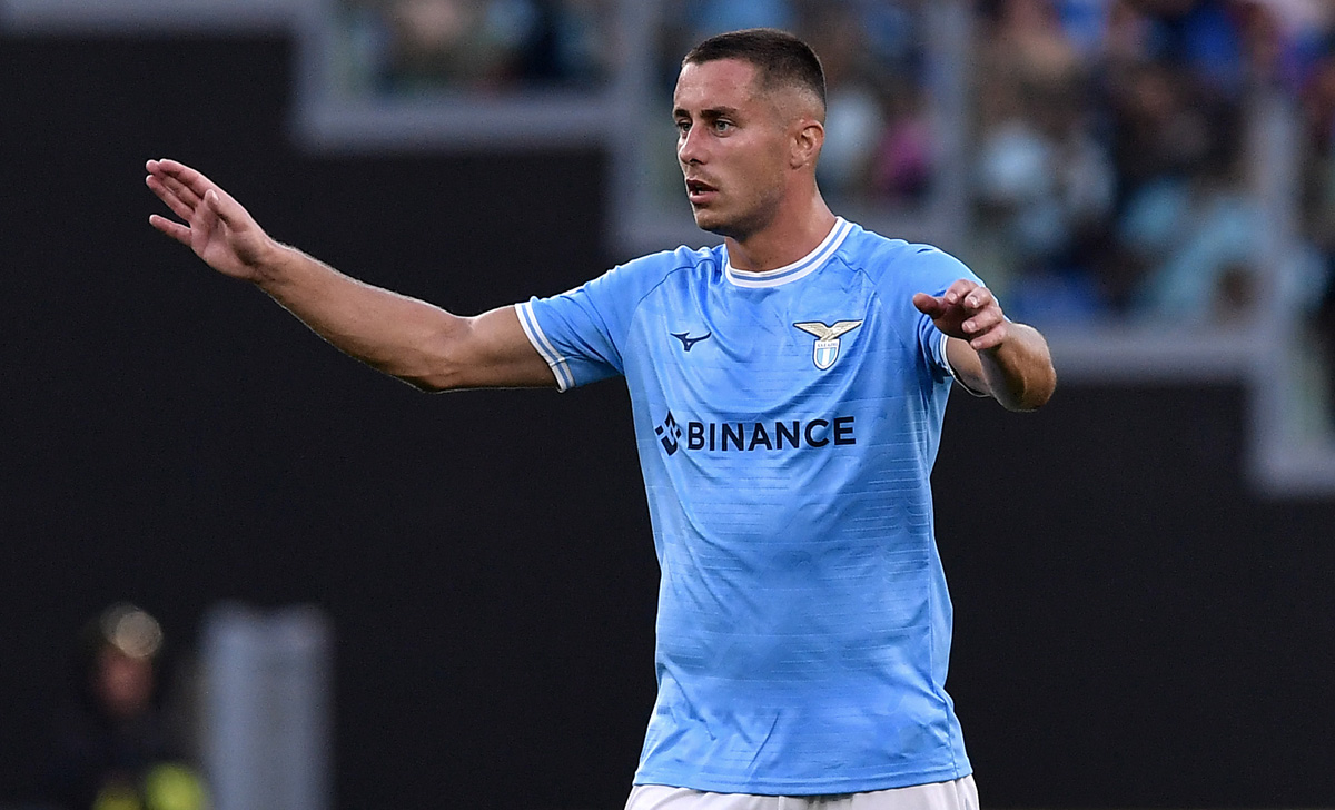 Calciomercato Lazio, Marusic verso l'Arabia? Il difensore potrebbe raggiungere Milinkovic a fine stagione. La situazione 21 Marusic