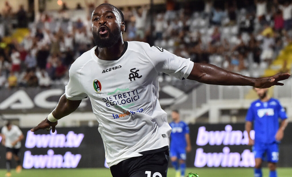 Calciomercato, Nzola: l'attaccante accostato alla Lazio piace all'Inter 1 Nzola