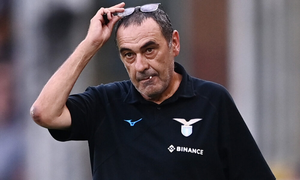 Sarri al Milan: l’ex Lazio pronto a scatenare il suo Sarriball, ma dipende dal nuovo DS che deve reggere il caratteraccio.