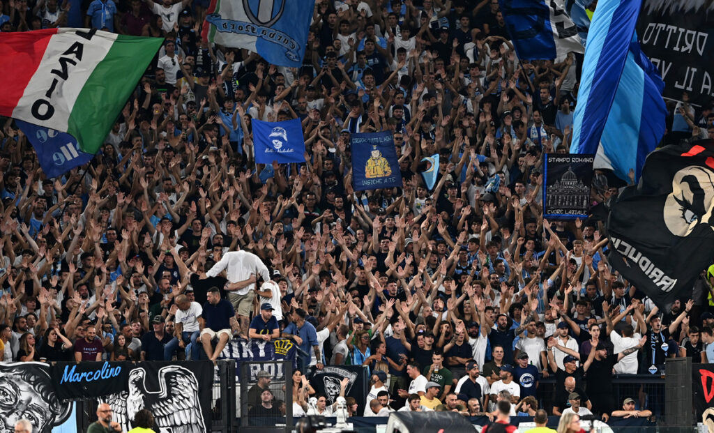 Biglietti Feyenoord Lazio, onda biancoceleste a Rotterdam: il dato sui tifosi 1 Tifosi Lazio 5