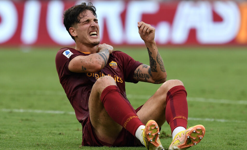 Infortunio Zaniolo: problemi alla spalla per il giallorosso 1 Zaniolo 2