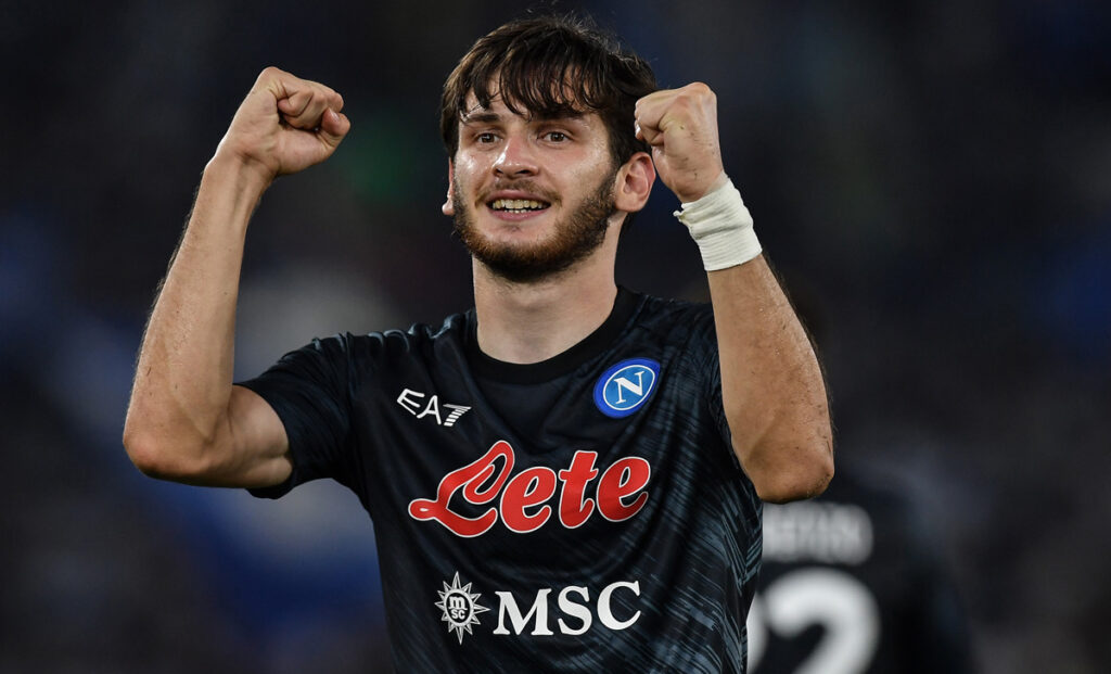 Napoli-Atalanta 2-0, gli azzurri dimenticano la Lazio e tornano a +18 1 Kvaratskhelia