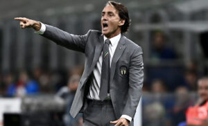 Mancini: «Il prossimo mese per gli italiani sarà difficile»