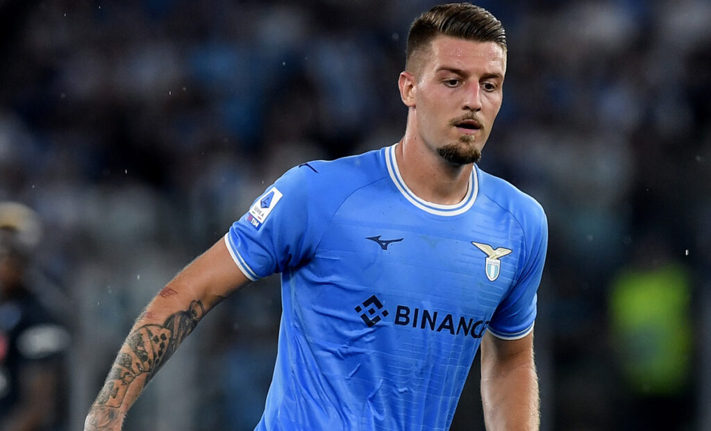 Milinkovic tocca quota 300 presenze con la Lazio: la prima il 16 agosto 2015 1 Milinkovic Savic