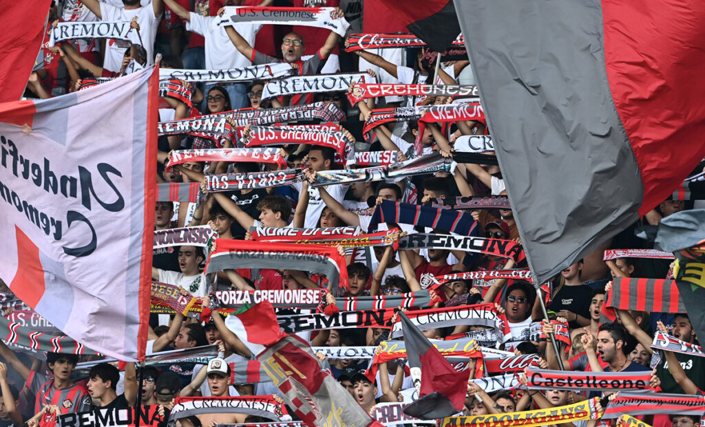 Lazio Cremonese, grigiorossi multati dopo la sfida contro i biancocelesti: ecco cosa è accaduto 1 Tifosi Cremonese