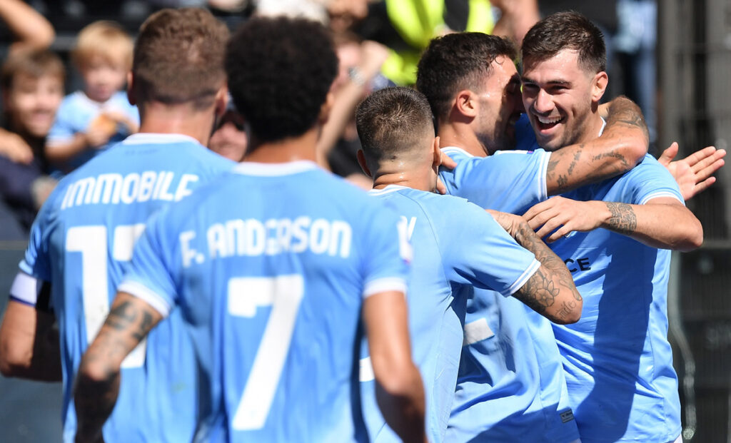 Lazio, simpatica CHALLANGE tra due biancocelesti a pochi giorni dal RADUNO - FOTO 1 Romagnoli Lazio