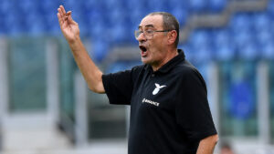 Sarri: «Se il terreno dell’Olimpico rimarrà così, Lotito dovrà cercare un nuovo allenatore. Su Immobile…»