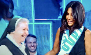 Sisters Team a “Tu si que vales”: l’iniziativa e il siparietto con la Ferilli