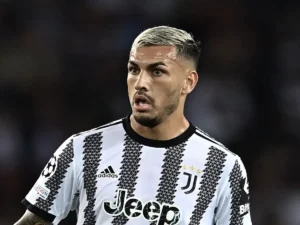 Calciomercato Lazio, Paredes: accordo Psg-Galatasaray ma l’ex Juve chiede tempo
