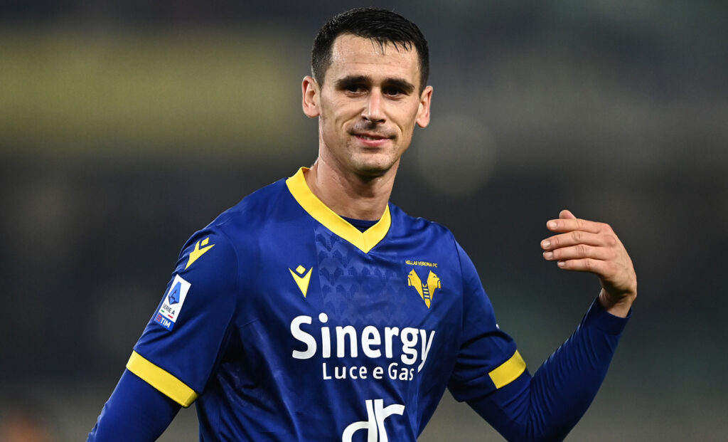 Lasagna Lazio, l'attaccante del Verona offerto come vice Immobile: le ultime 1 Lasagna