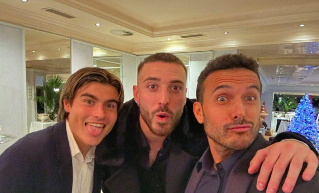 Lazio, al via la cena di Natale, due gli assenti: gli scatti social - FOTO 1 Gila Pedro Luka Romero