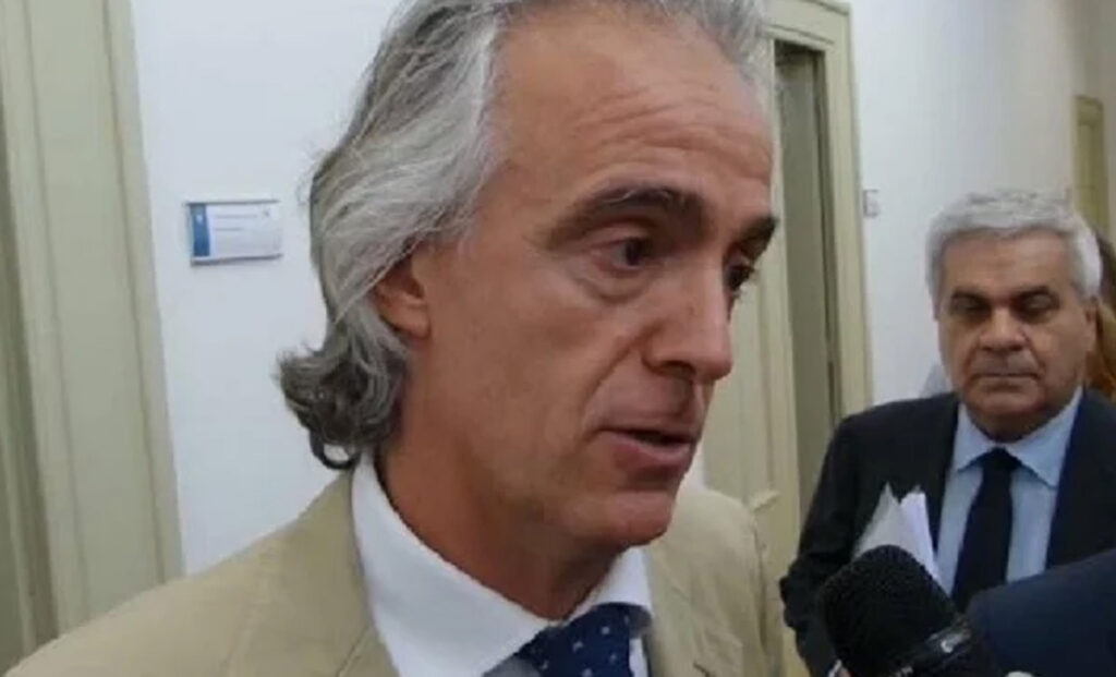 Luis Alberto, l'avv. Grassani fa chiarezza: «Non può dimettersi come un allenatore. Ecco perché» 1 Grassani