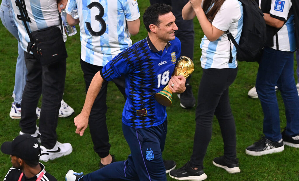 Argentina, l'emozione di Scaloni: «Se mio padre potesse vedermi...» 1 Scaloni 1