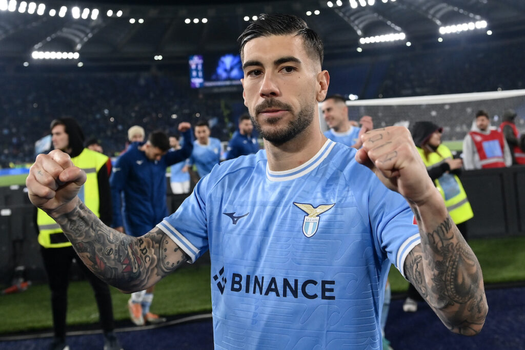 Zaccagni, l'arciere innamorato: la dolce serenata per la sua Chiara - FOTO 1 Lazio-Juventus serie A