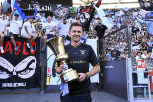 Lulic, 40 anni per l’eroe del 26 maggio! Tanti auguri ad un grande ex capitano dei capitolini