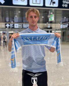 Lazio, Rovella si presenta: «Essere qui è un sogno»