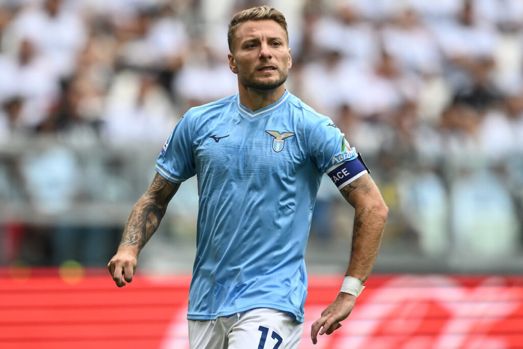 Lazio-Monza, Immobile premiato nel pre gara per le 300 presenze in biancoceleste - FOTO 1 Immobile
