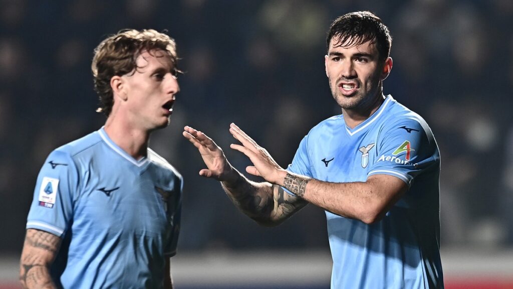 Due titolari salteranno Lazio-Bologna 1 Rovella Romagnoli