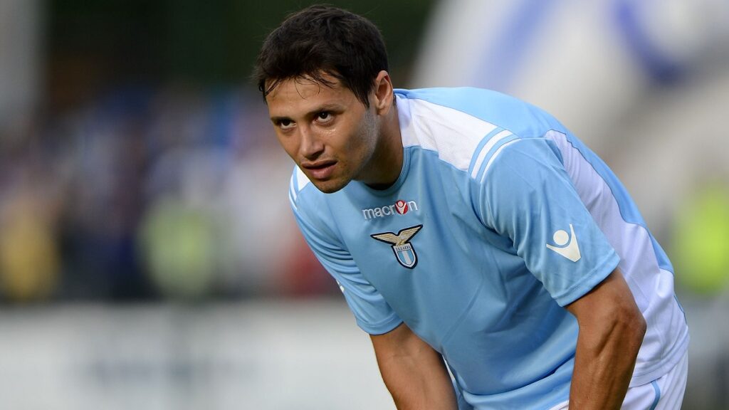 Lazio, Zarate EMOZIONA i tifosi con un bel post in ricordo della Supercoppa di Pechino - FOTO 1 Zarate