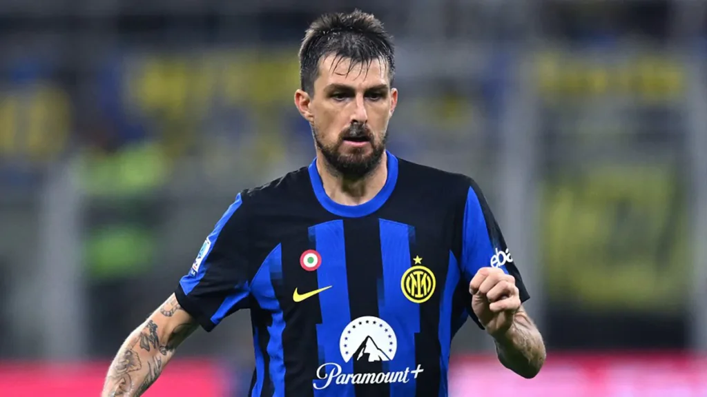 Caso Acerbi, all'Inter non è piaciuta una cosa fatta dal giocatore. Tutti i dettagli 1 Acerbi Inter Roma