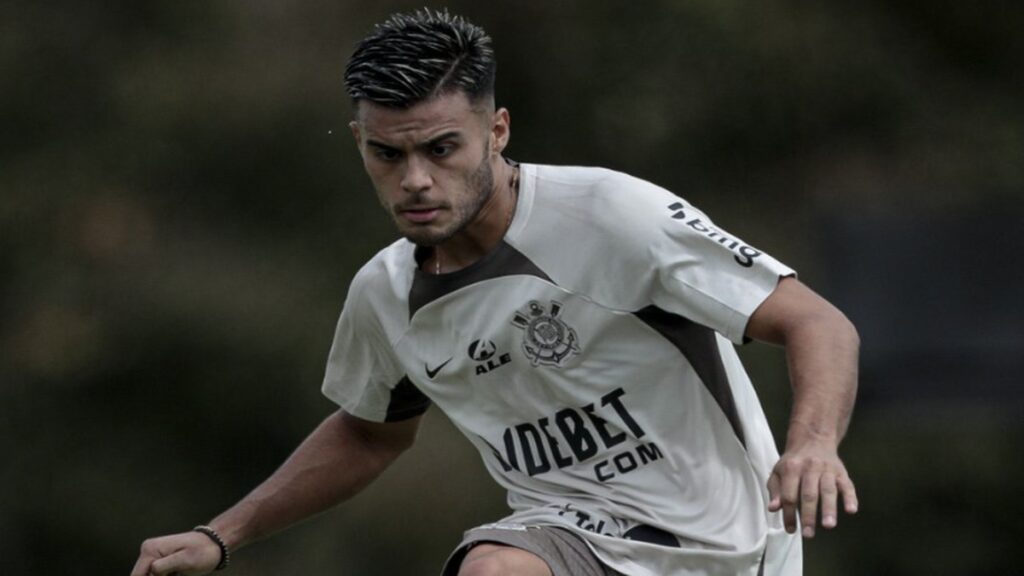 Calciomercato Lazio, ritorno di fiamma per Vera: i dettagli dal Brasile 1 Fausto Vera