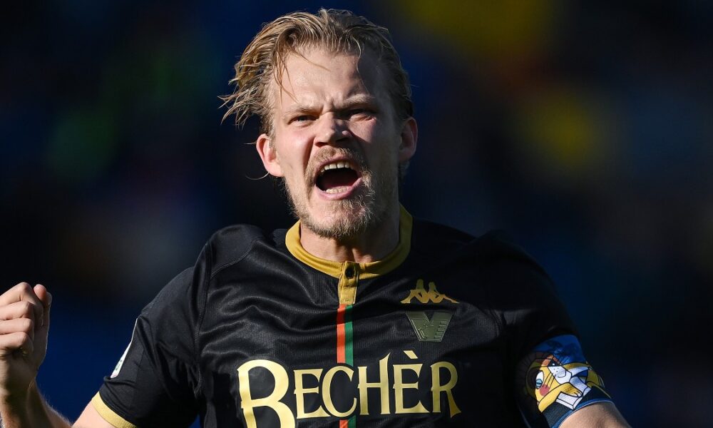 Venezia torna in Serie A, Pohjanpalo esulta: «Un’emozione grandissima, grazie a Vanoli…»