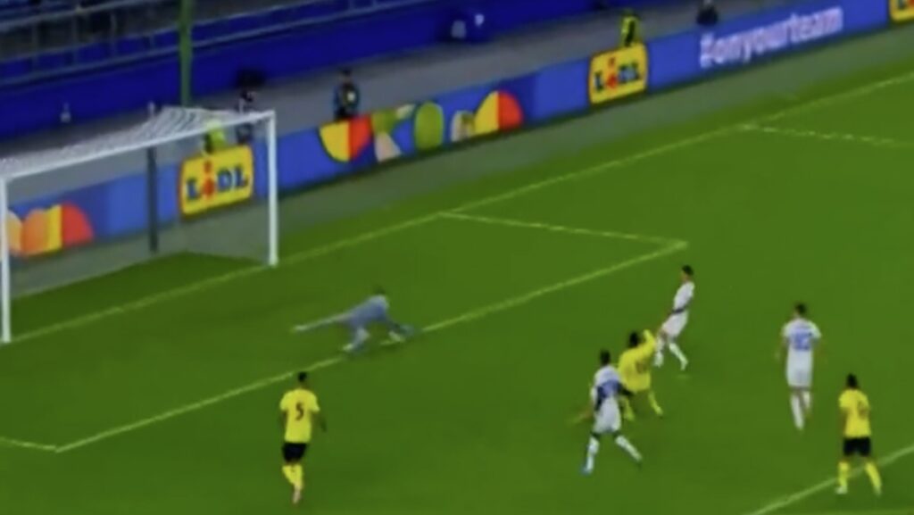 Gol Dia, l'attaccante SBLOCCA il match: Lazio SUBITO in vantaggio contro la Dinamo Kiev - VIDEO 1 Gol Dia