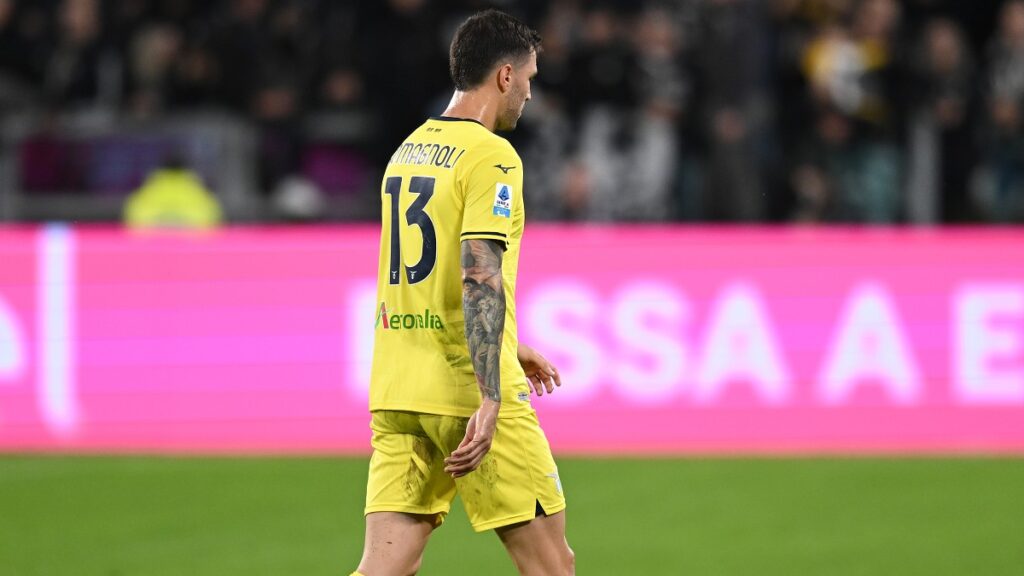 Romagnoli, confermata la squalifica per il difensore della Lazio: ecco quali partite salterà 1 Romagnoli