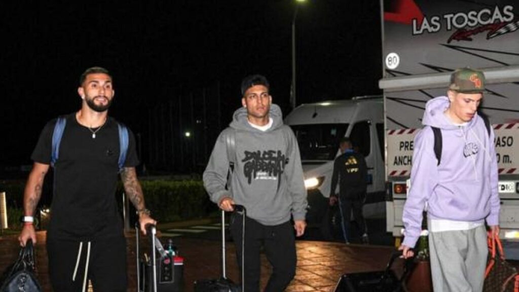 Argentina, Castellanos sbarca in ritiro: il suo arrivo con Lautaro - FOTO 1 Castellanos