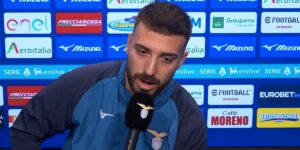 Moviola Lazio Fiorentina, il dialogo Var su Pongracic-Gila: «Trattenuta leggera»