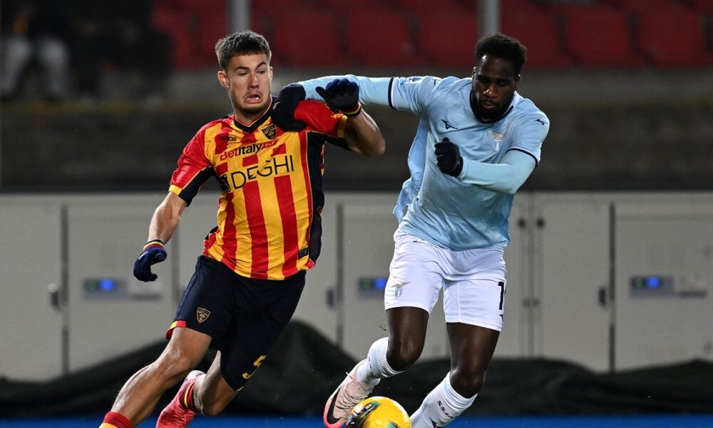 Lecce Lazio 1-1, Baroni effettua cambi: Dia, Isaksen e Tavares fuori