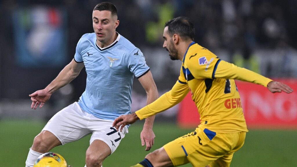 Serie A, la Lazio ferma la corsa dell'Atalanta: Gasperini rimane in testa. La classifica aggiornata 1 Marusic Zappacosta