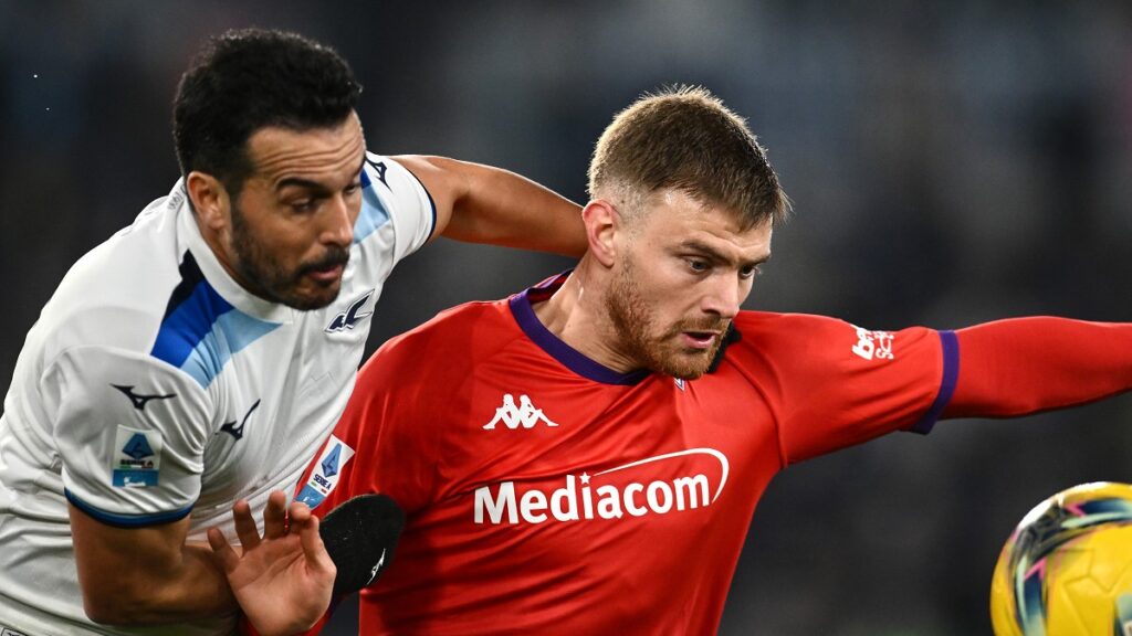 Pastore Lazio: «Contro la Fiorentina è stato un remake del derby: la squadra va in difficoltà in questi casi» 1 Pedro Beltran