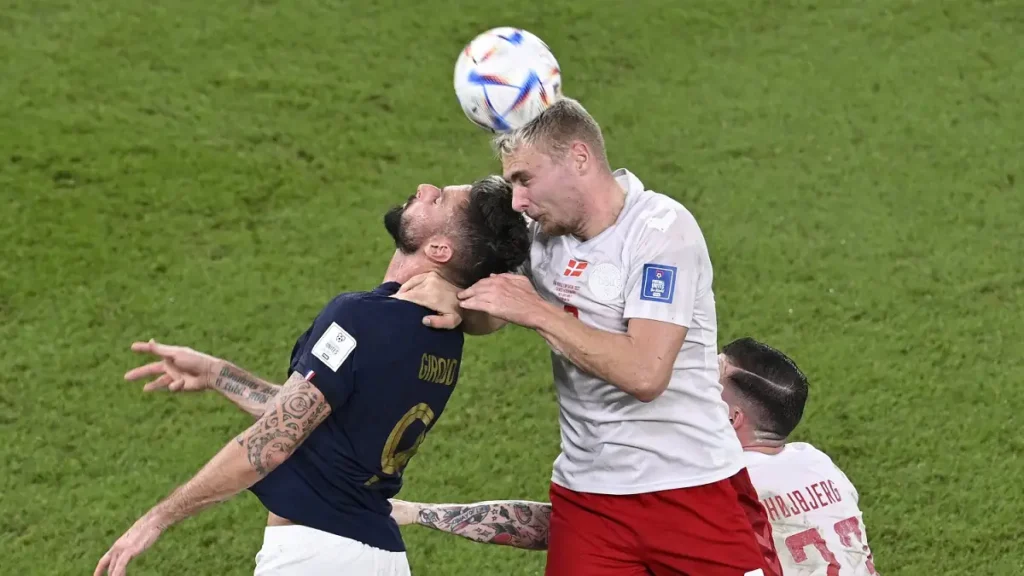 Nelsson si presenta alla Roma: «Giocare all'Olimpico sarà speciale. L'ho già fatto contro la Lazio» 1 Nelsson